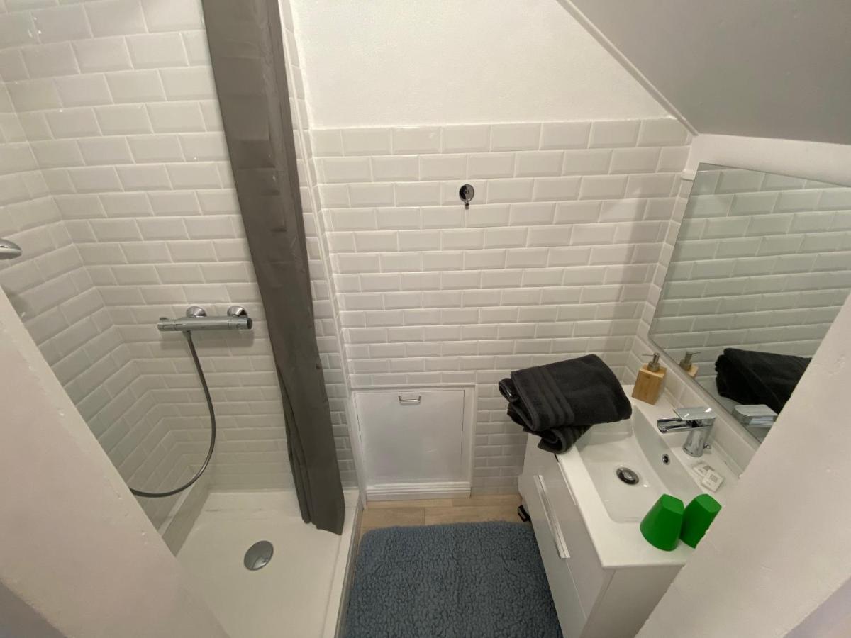 Chambre & Salle De Bain Privee - Lv 33 Argenton Sur Creuse Exterior foto