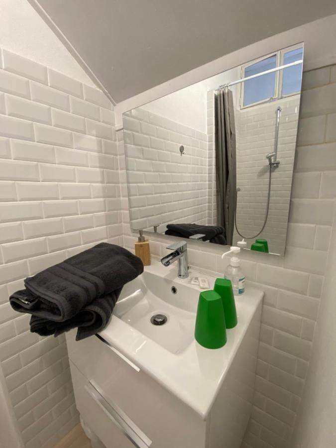 Chambre & Salle De Bain Privee - Lv 33 Argenton Sur Creuse Exterior foto