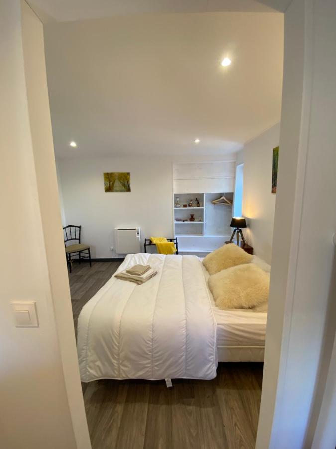 Chambre & Salle De Bain Privee - Lv 33 Argenton Sur Creuse Exterior foto