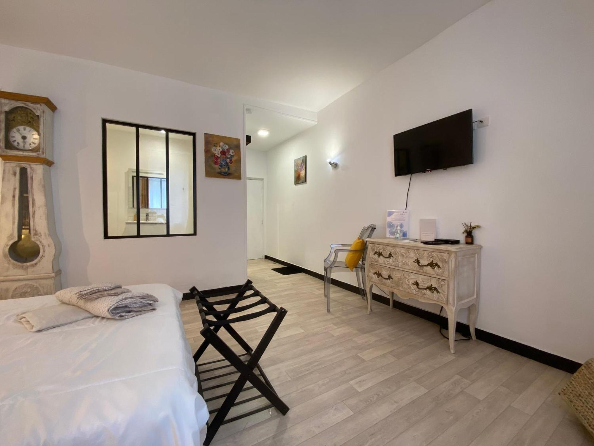 Chambre & Salle De Bain Privee - Lv 33 Argenton Sur Creuse Exterior foto